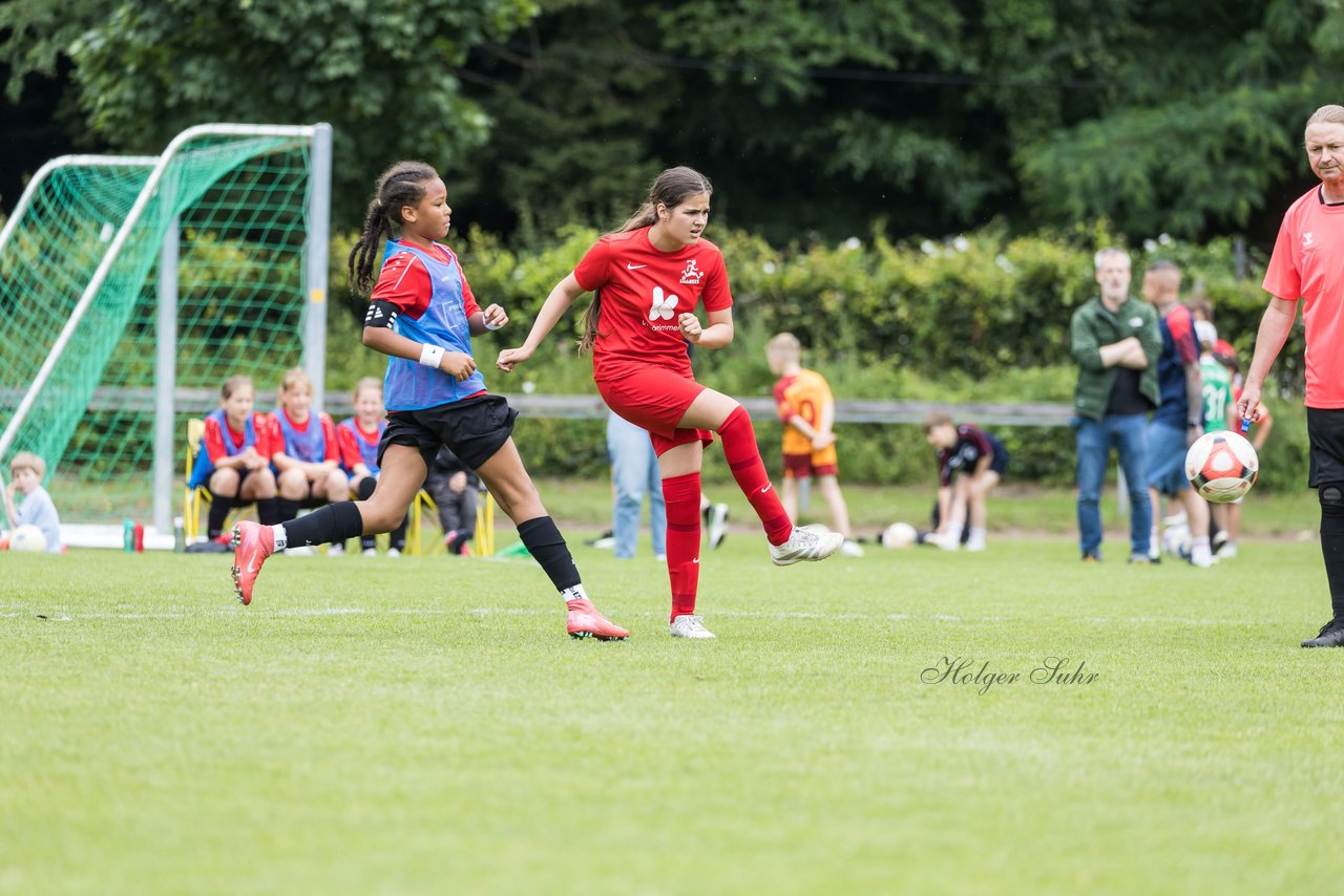 Bild 564 - Loewinnen Cup